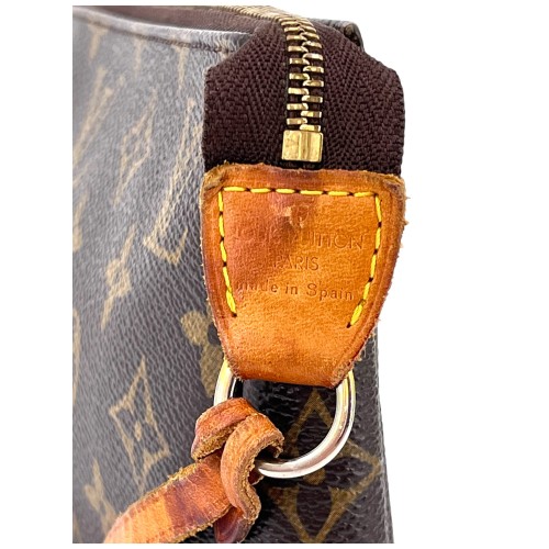 Louis Vuitton Pochette Accessoires Monogram Canvas