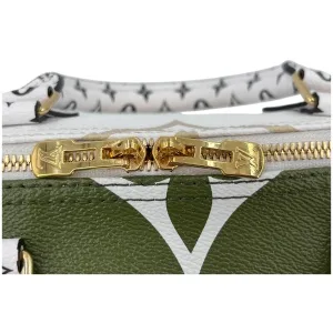 Louis Vuitton Speedy 30 Bandouliere Giant Khaki