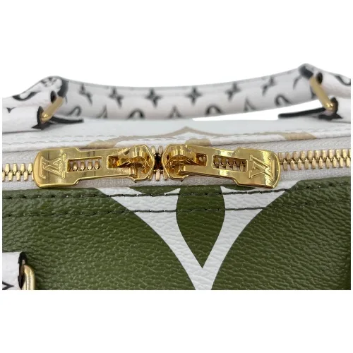 Louis Vuitton Speedy 30 Bandouliere Giant Khaki