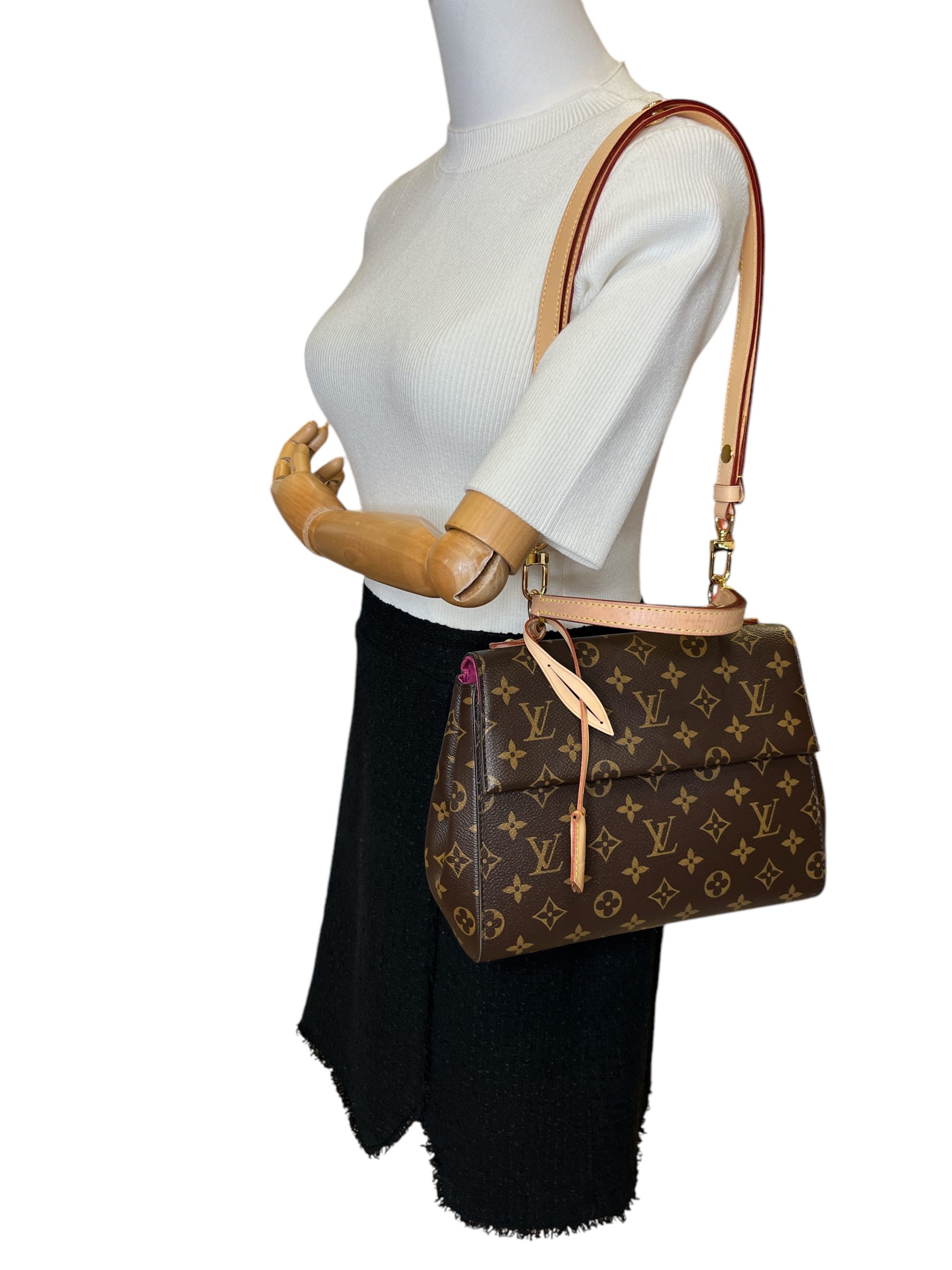 【送料無料】Louis Vuitton Sac Cluny BB Cluny BB Monogram