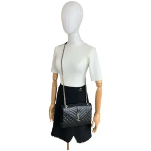 Saint Laurent Envelope Medium Schwarz