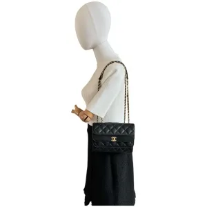 Chanel Triple Flap Bag Schwarz