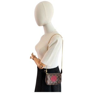 Louis Vuitton Shoulder Chain Short