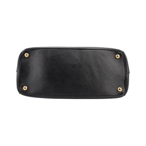 Prada Galleria Carrier bags Prada 11 Prada Galleria Carrier bags Prada 11