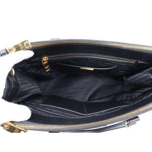 Prada Galleria Carrier bags Prada 40 Prada Galleria Carrier bags Prada 40