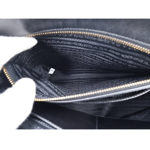 Prada Galleria Carrier bags Prada 21 Prada Galleria Carrier bags Prada 21