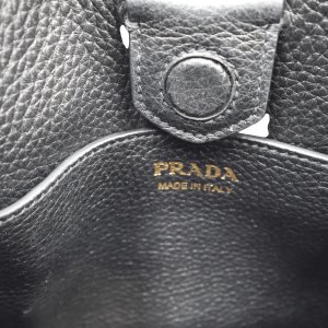Prada Mini Schultertasche