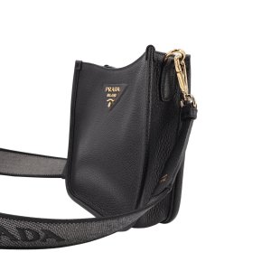 Prada Mini Schultertasche