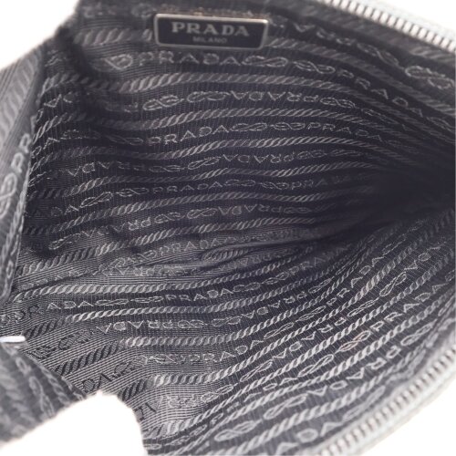 Prada Re-Nylon Clutch Handtaschen Prada 7 Prada Re-Nylon Clutch Handtaschen Prada 7