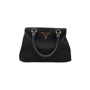 Prada Nylon Tasche mit Schulterriemen Handtaschen Prada 25
