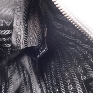 Prada Re-Edition 2005 Mini Bag Black