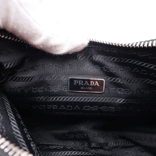 Prada Re-Edition 2005 Mini Bag Black