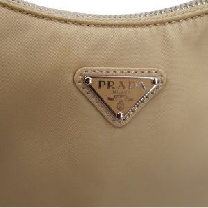 Prada Re-Edition 2005 Beige