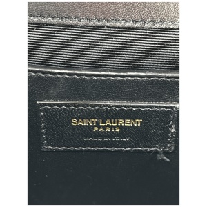 Saint Laurent Envelope Medium Schwarz