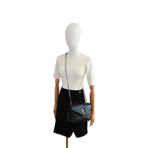 Saint Laurent Loulou Small Schwarz