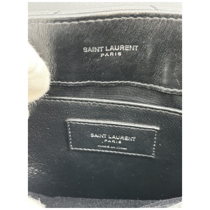 Saint Laurent Loulou Small Schwarz